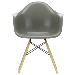Vitra Eames DAW Fiberglass Stoel Essen, Raw Umber
