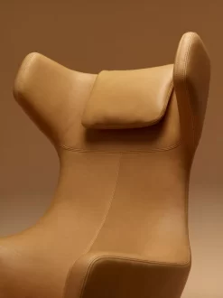 Vitra Grand Repos Loungestoel Met Ottoman, Leder Premium Camel -Meubelwinkel x886x886 vitra grand repos loungestoel sfeer2.jpg.pagespeed.ic .A40mpMgoxi