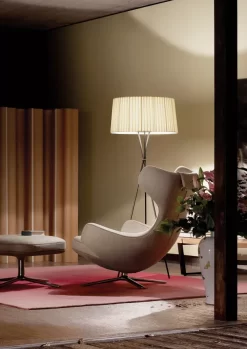 Vitra Grand Repos Loungestoel Met Ottoman, Leder Premium Camel -Meubelwinkel x886x886 vitra grand repos ottoman loungestoel cosy lichtgrijs sfeer 2.jpg.pagespeed.ic .sNPOxlv7YP