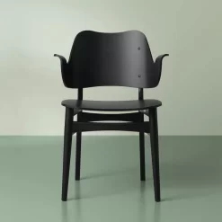 Warm Nordic Gesture Stoel Rust Gelakt Beuken -Meubelwinkel x886x886 warm nordic gesture stoel6.jpg.pagespeed.ic .LUyVMdQil8