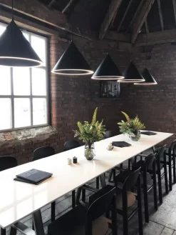 Woud Annular Hanglamp Ø46.8 Large LED White -Meubelwinkel x886x886 woud annular hanglamp large2.jpg.pagespeed.ic .AX2N3AsloW