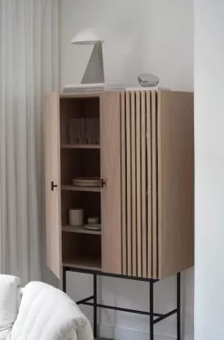 Woud Array Opbergkast 80 White Pigmented Oak Veneer -Meubelwinkel x886x886 woud array opbergkast 804.jpg.pagespeed.ic .YcmkEnn nm