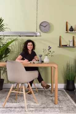 Zuiver Albert Kuip Stoel Met Armleuning Donkergrijs -Meubelwinkel x886x886 zuiver albert kuip met armleuning sfeer 2.jpg.pagespeed.ic .H0gzm5or J